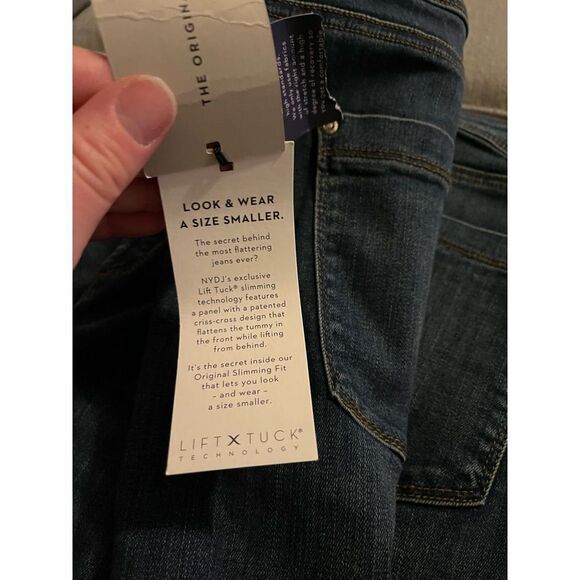 NYDJ Billie Mini Bootcut Jeans Dark Wash Lift Tuck Technology NWT 22W - Picture 4 of 7